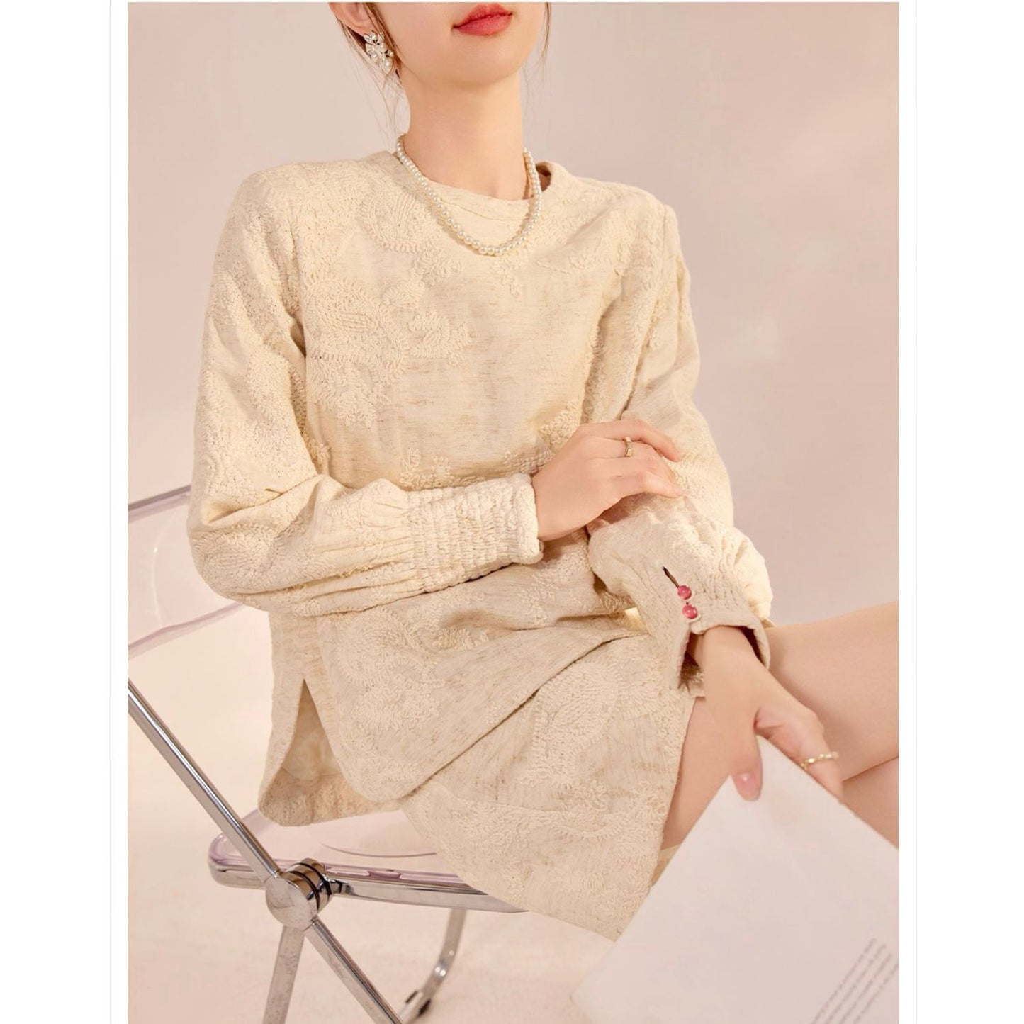 Textured Embroidered Linen-Blend Short Skirt