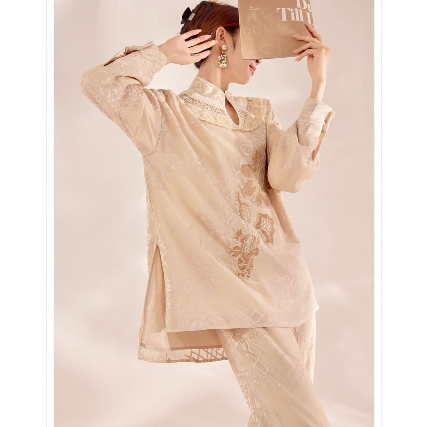 Embroidered Detail Floral Tunic in Champagne Beige