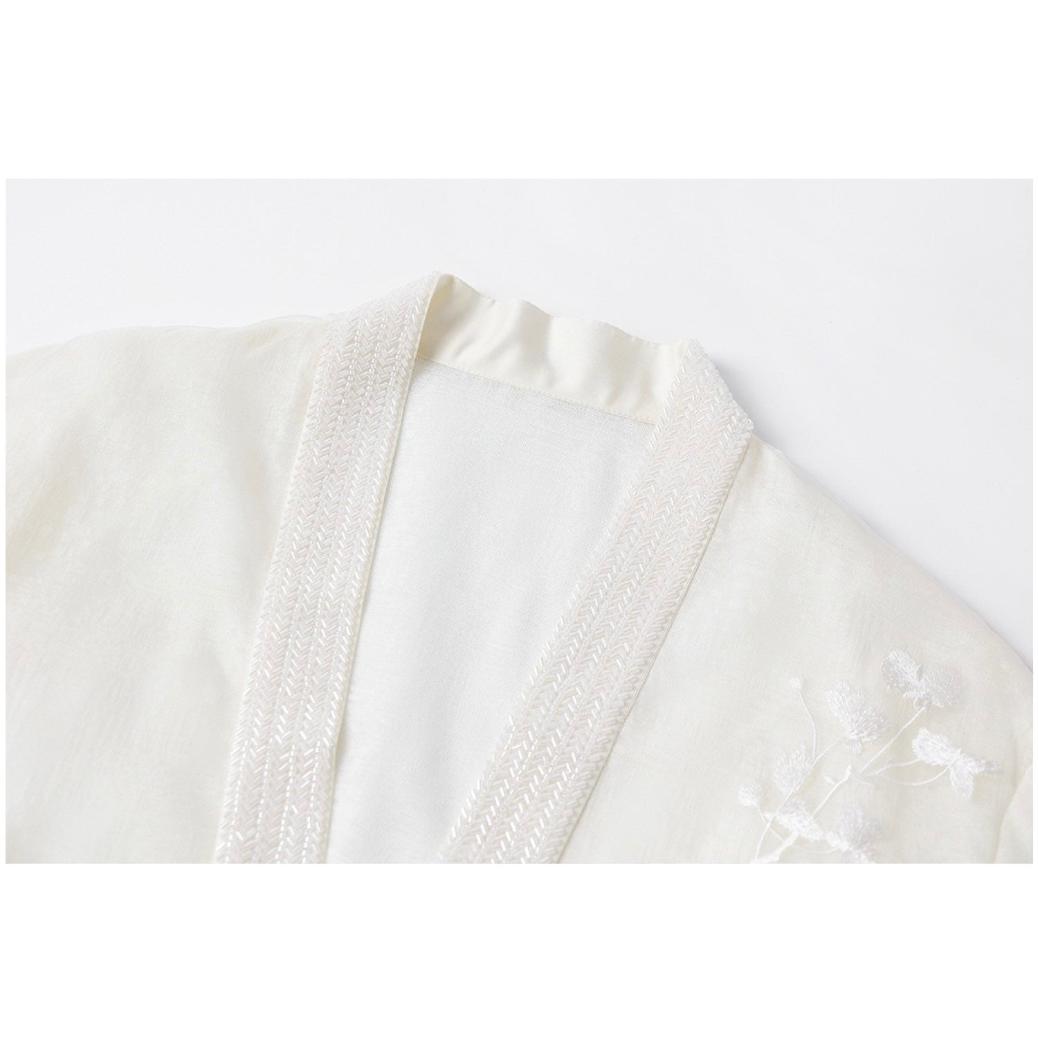 Embroidered Minimal White Floral Cardigan Top