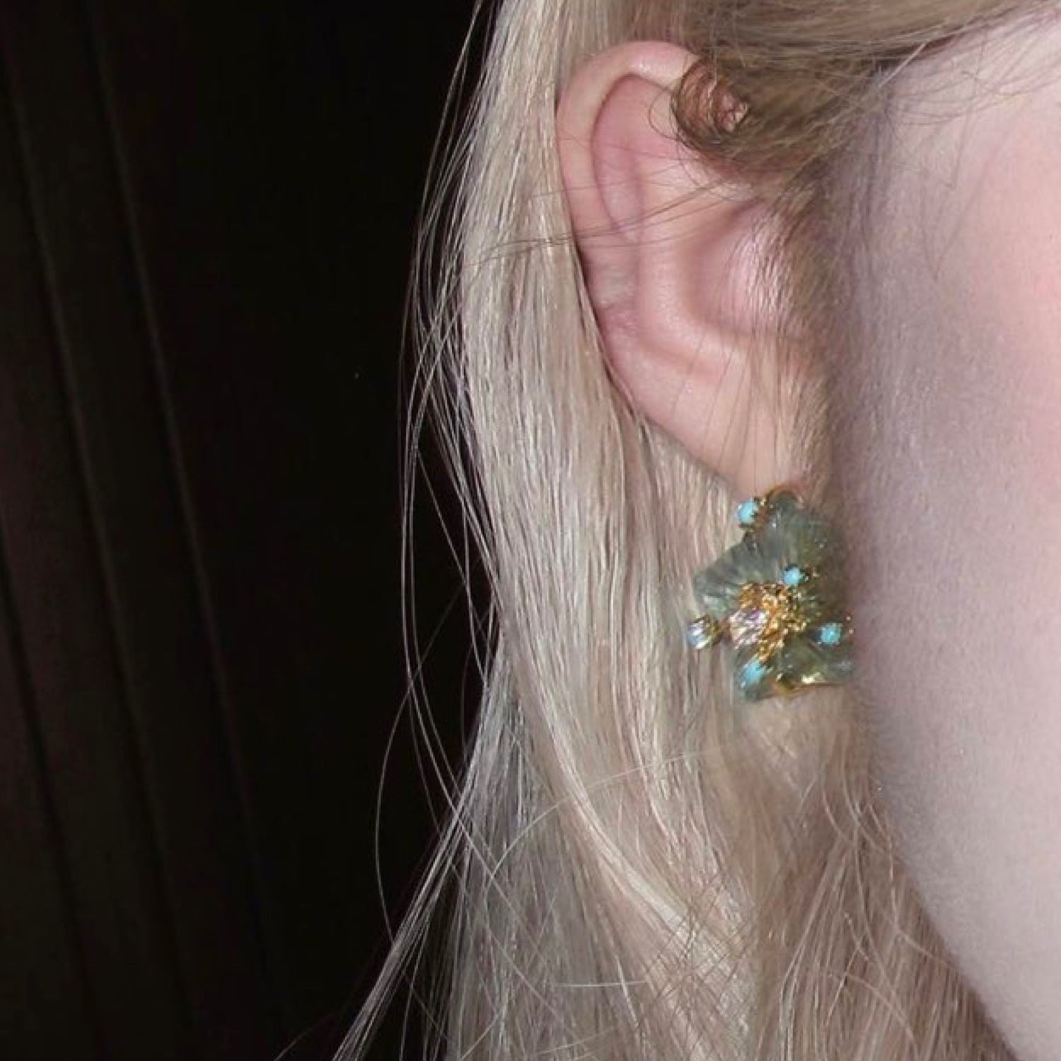 Dewdrop Bloom Floria Diamond Engraved Crystal Turquoise Earring