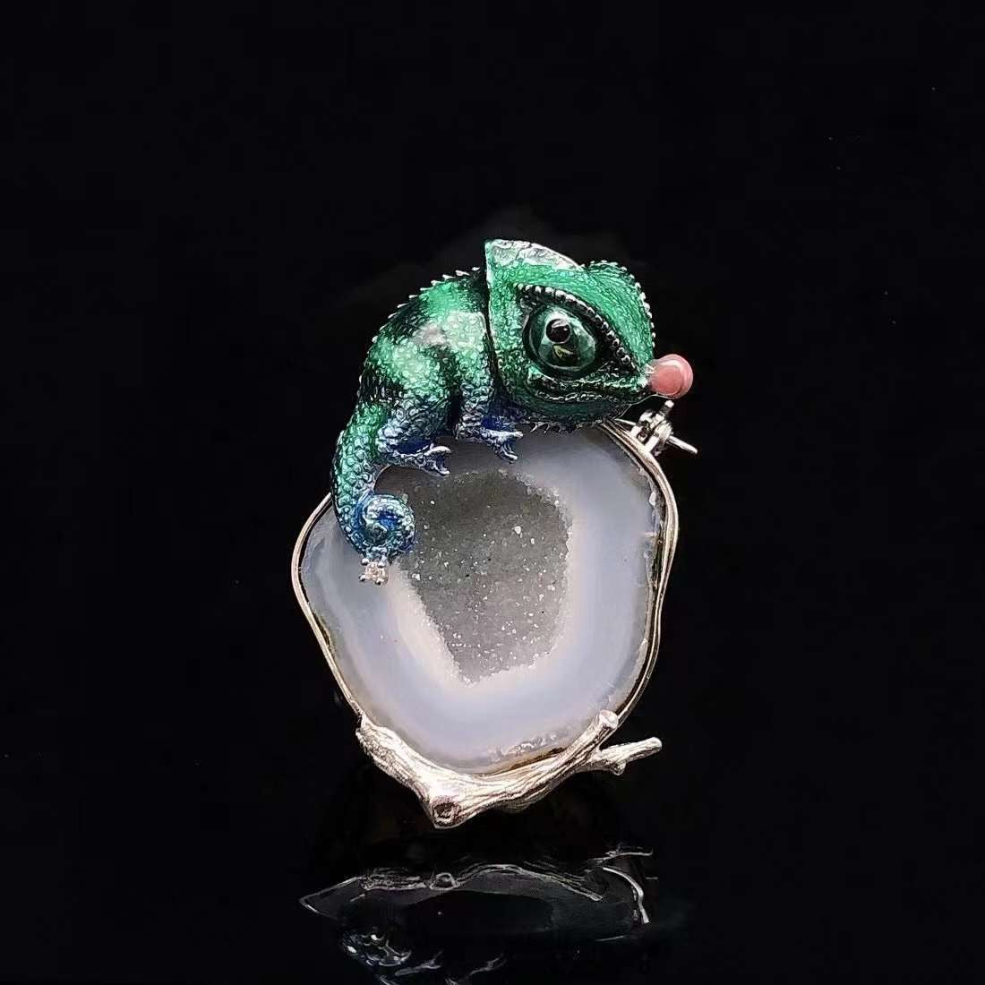 Lizard Enamel Crystal Cave Pendant Necklace