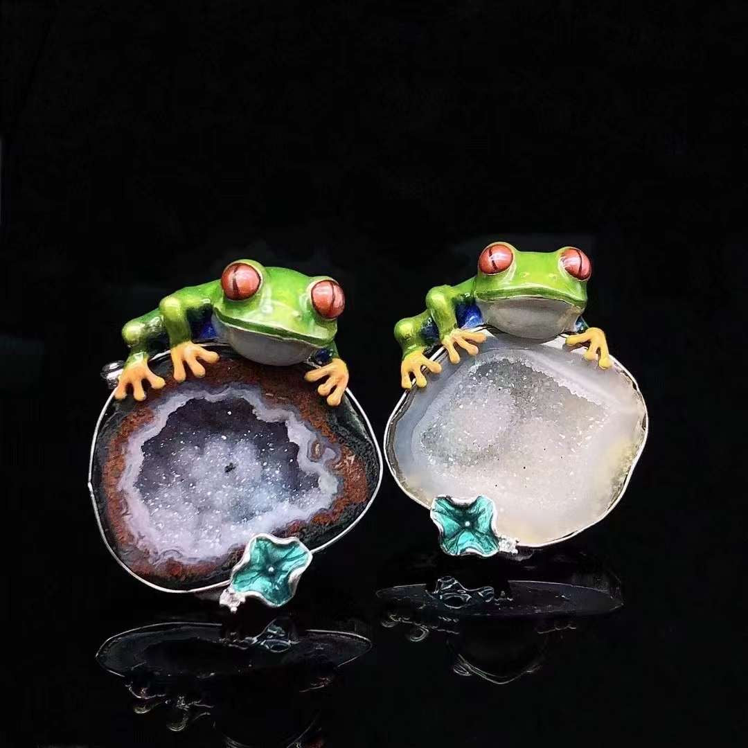 Frog Crystal Cave Pendant Necklace