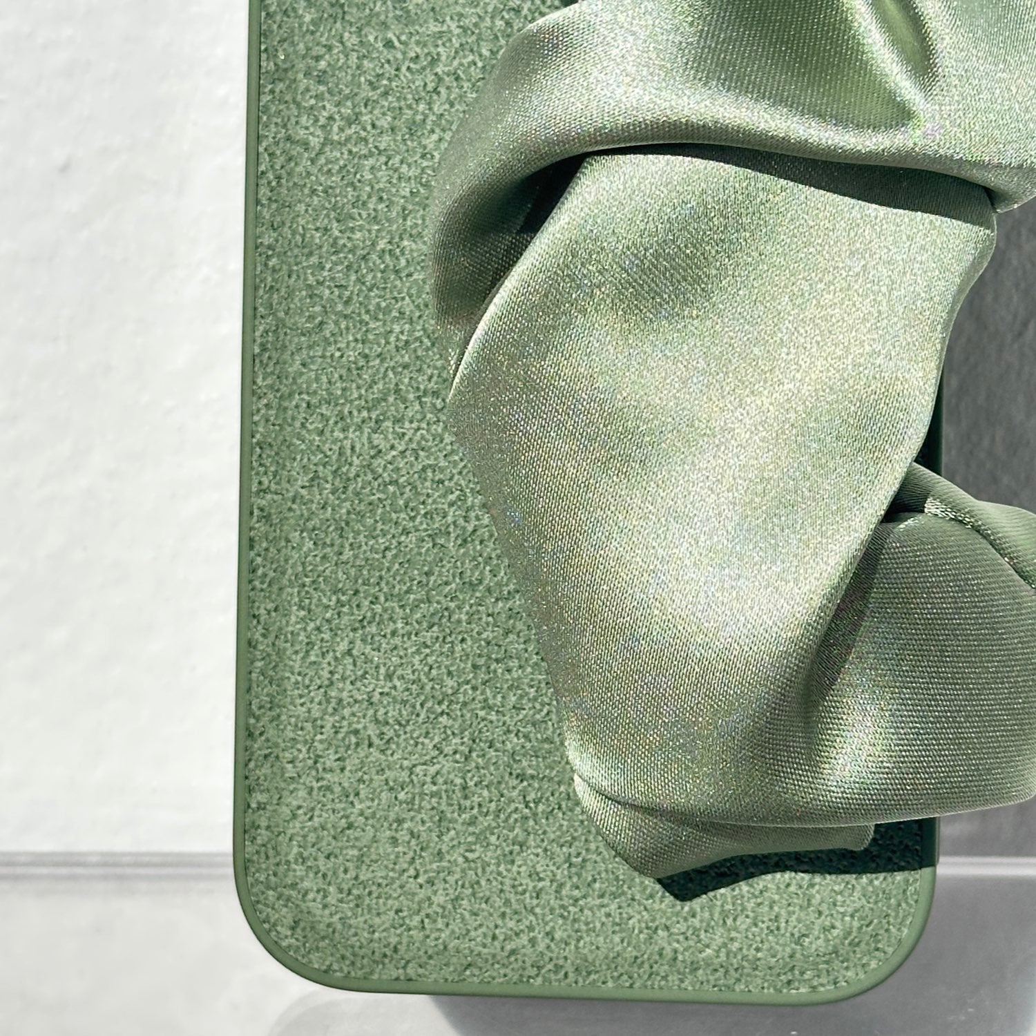 Green Phone Case With Silky Hand Holder