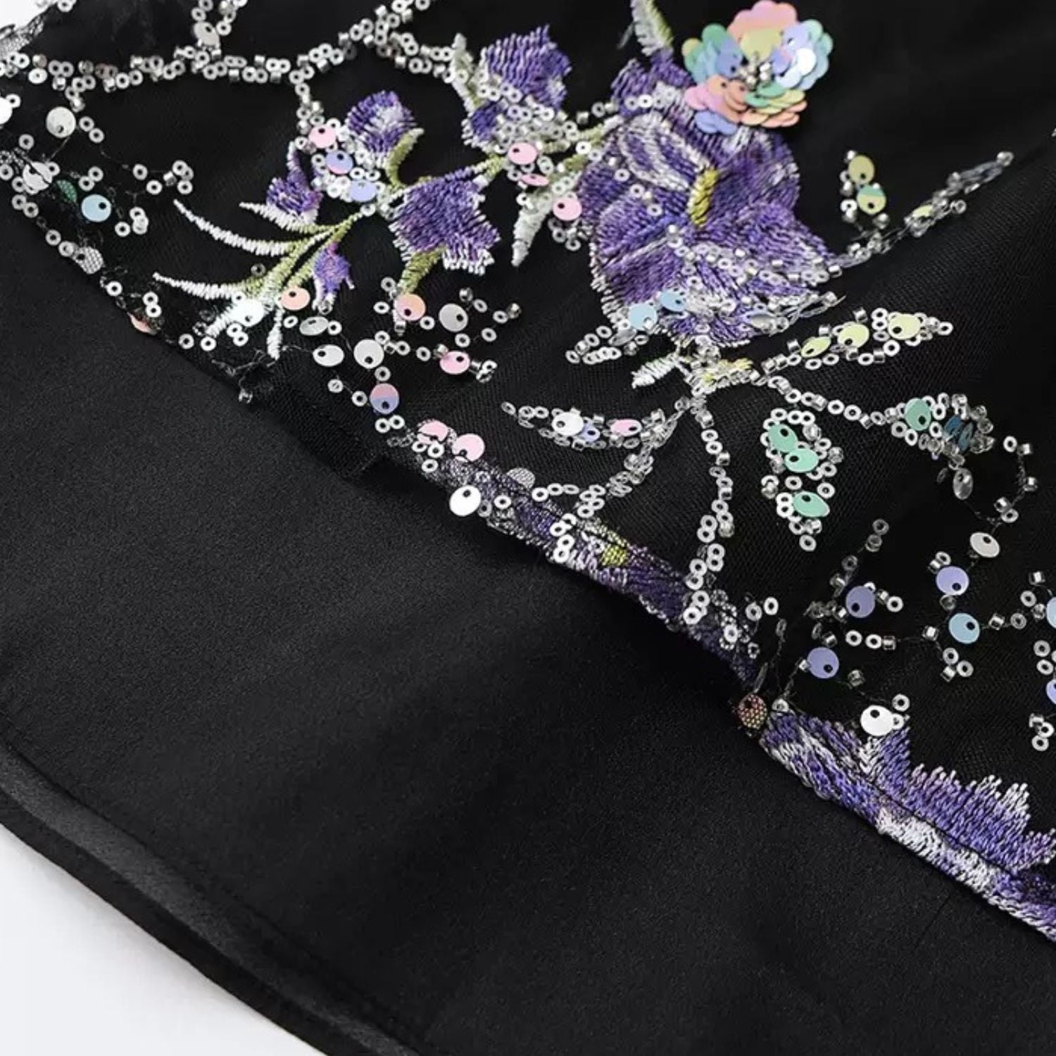 Embroidery Flowers Black Cardigan Top