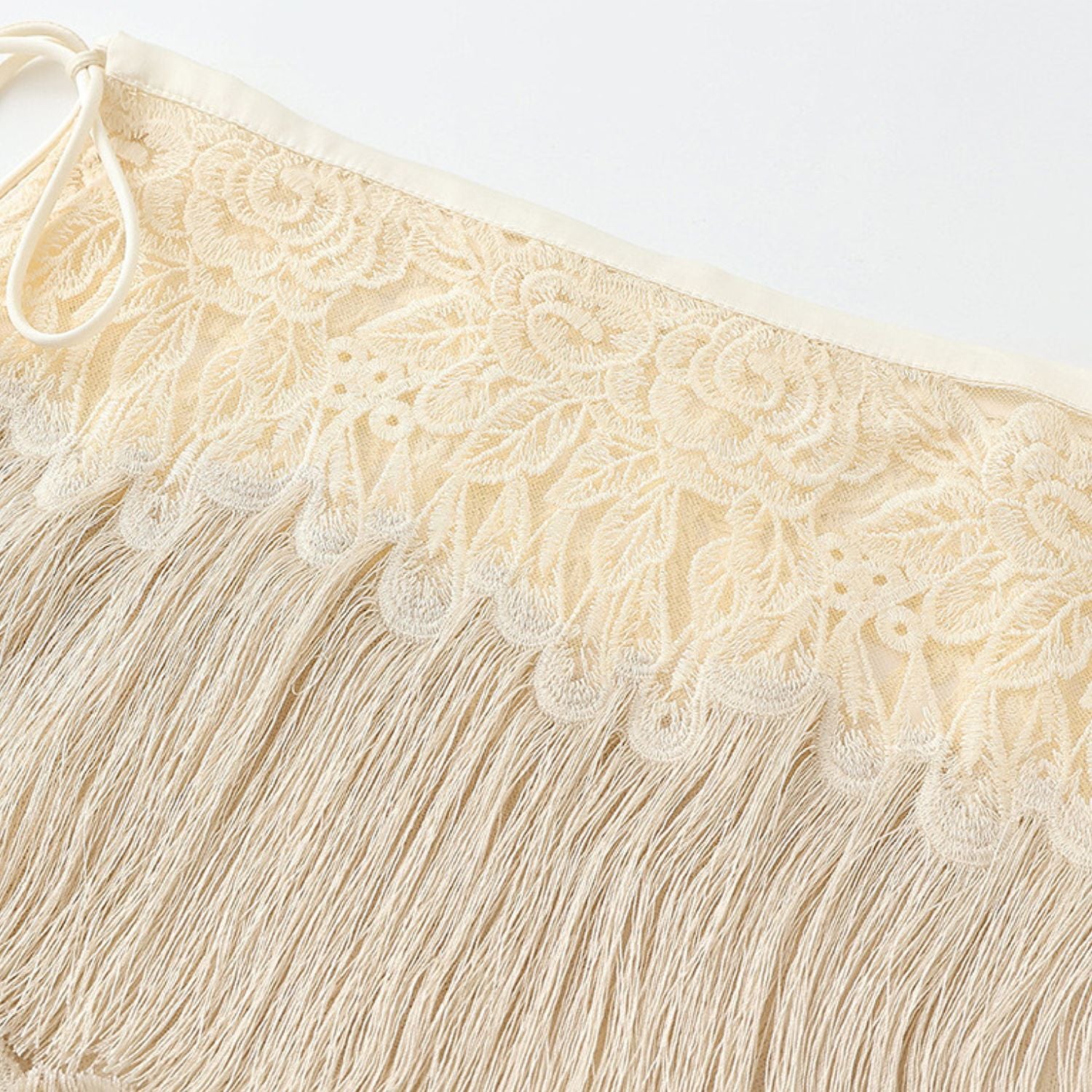 Poetic Embroidery White Tassel Outer Layer Floral Patchwork Knee-Length Dress