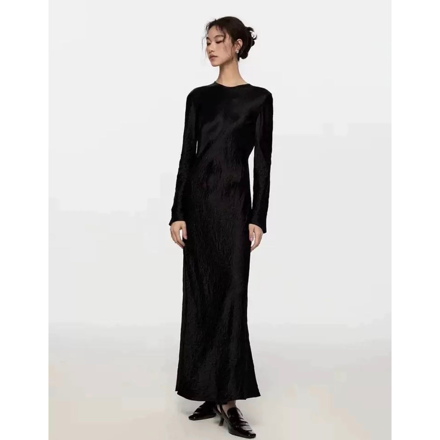 Timeless Chic Long Dress Long Sleeve Wrinkled Evening Dress Glamour Black