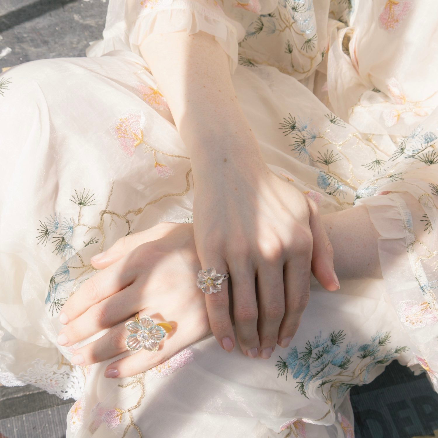 Bloom Flower Handcrafted White Crystal Adjustable Rings for Girlfriend Gift