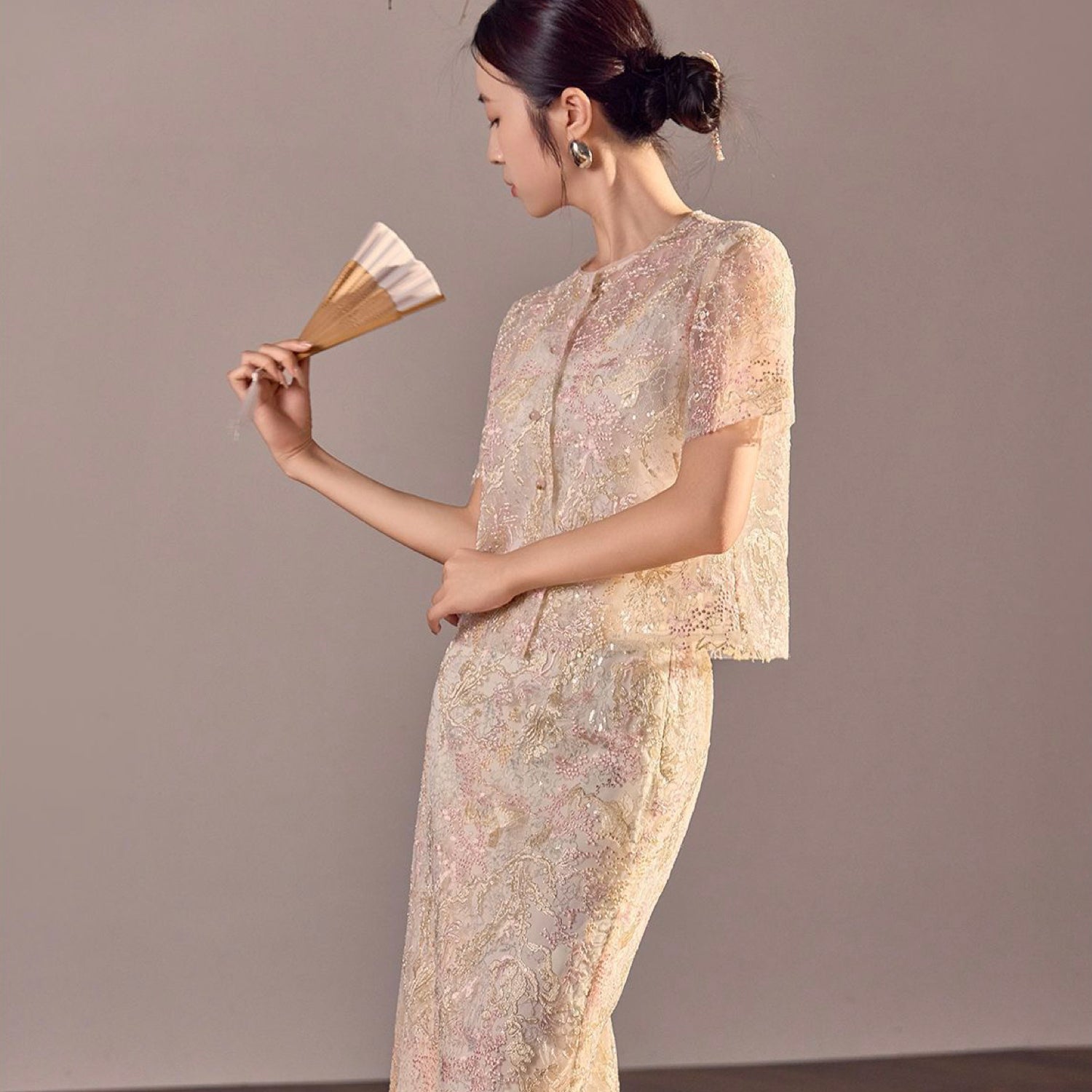 Poetic Embroidery Textured Floral Lace Co ord Set in Pink