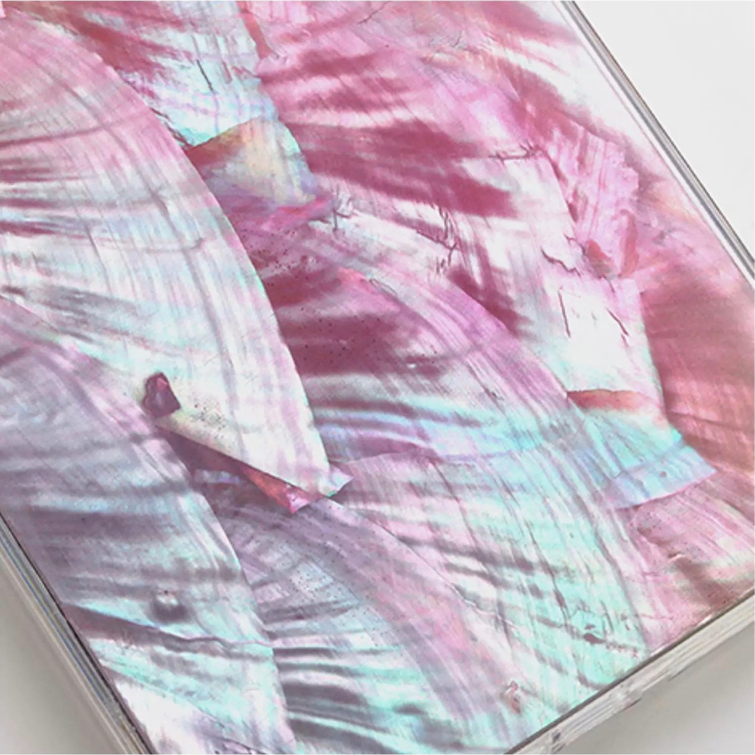 Iridescent Mother-of-Pearl Luxe Phone Case Pink