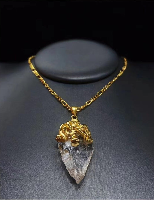 Natural Texture White Crystal Gold-plated  Necklace