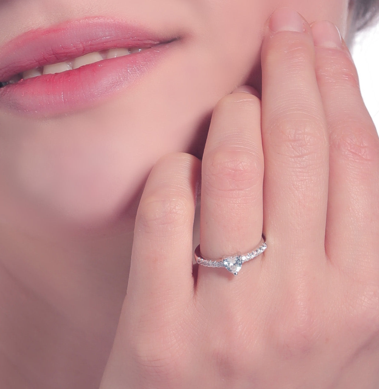 Brilliant Heart Diamond Ring E