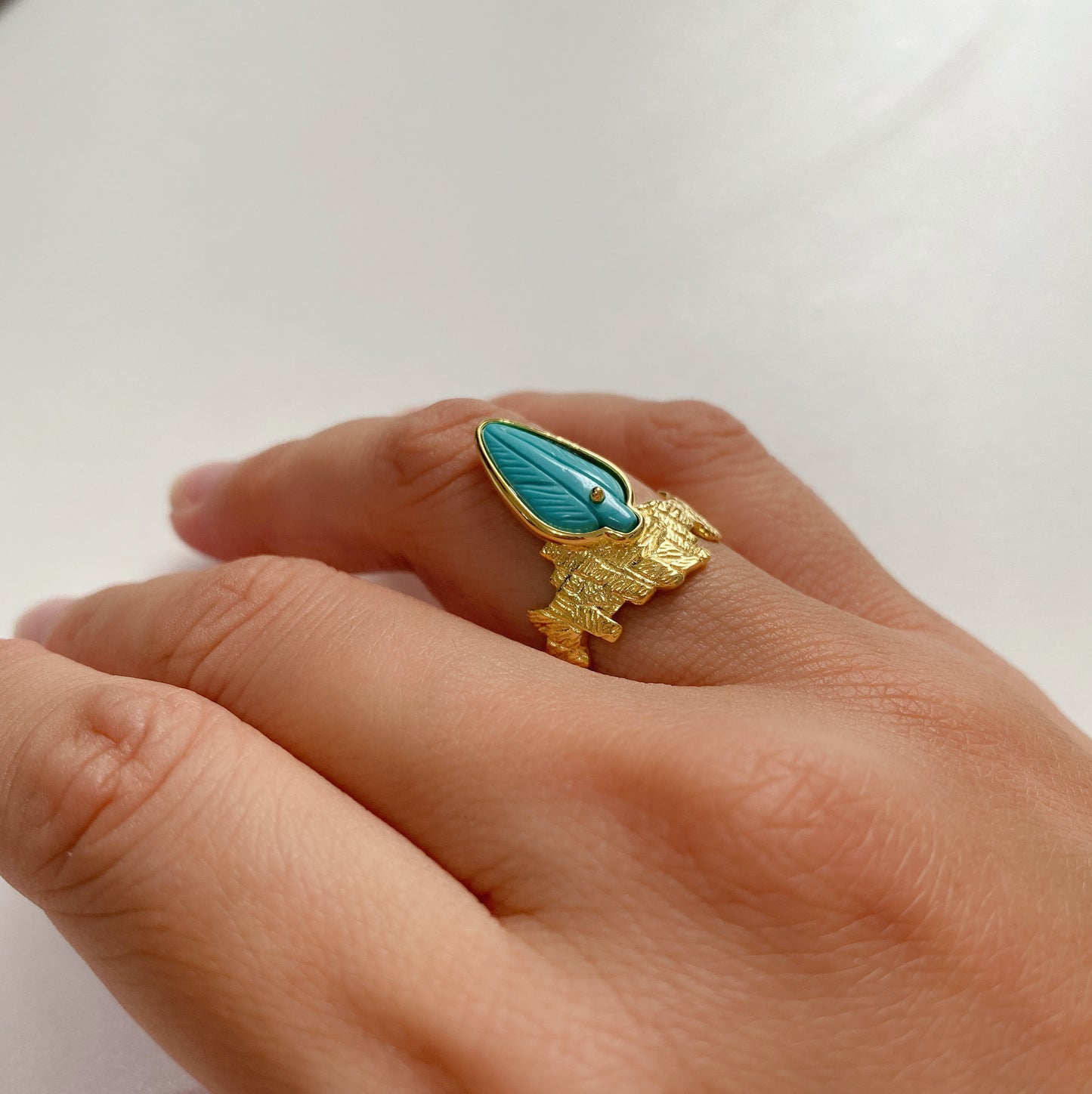 The Tree Memory Natural Turquoise Engraved Leaves Ring